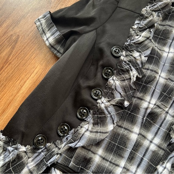 Y2k Bebe Black and White Plaid Cropped Vest Skirt Matching Set - Picture 2 of 10